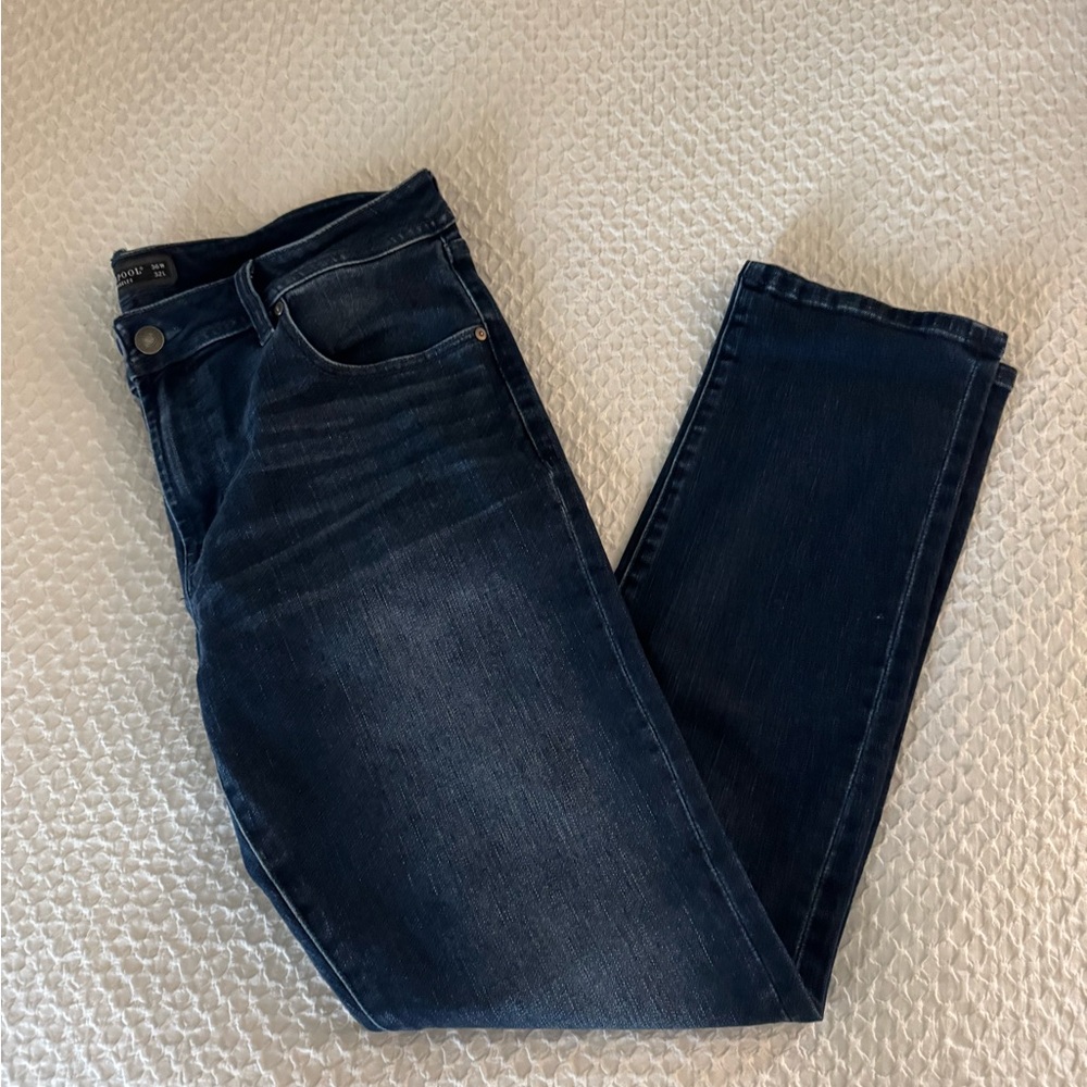 Men's Dark Blue Jeans